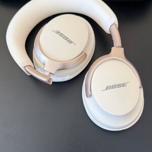 Bose Cream and Gold Over-Ear Headphones